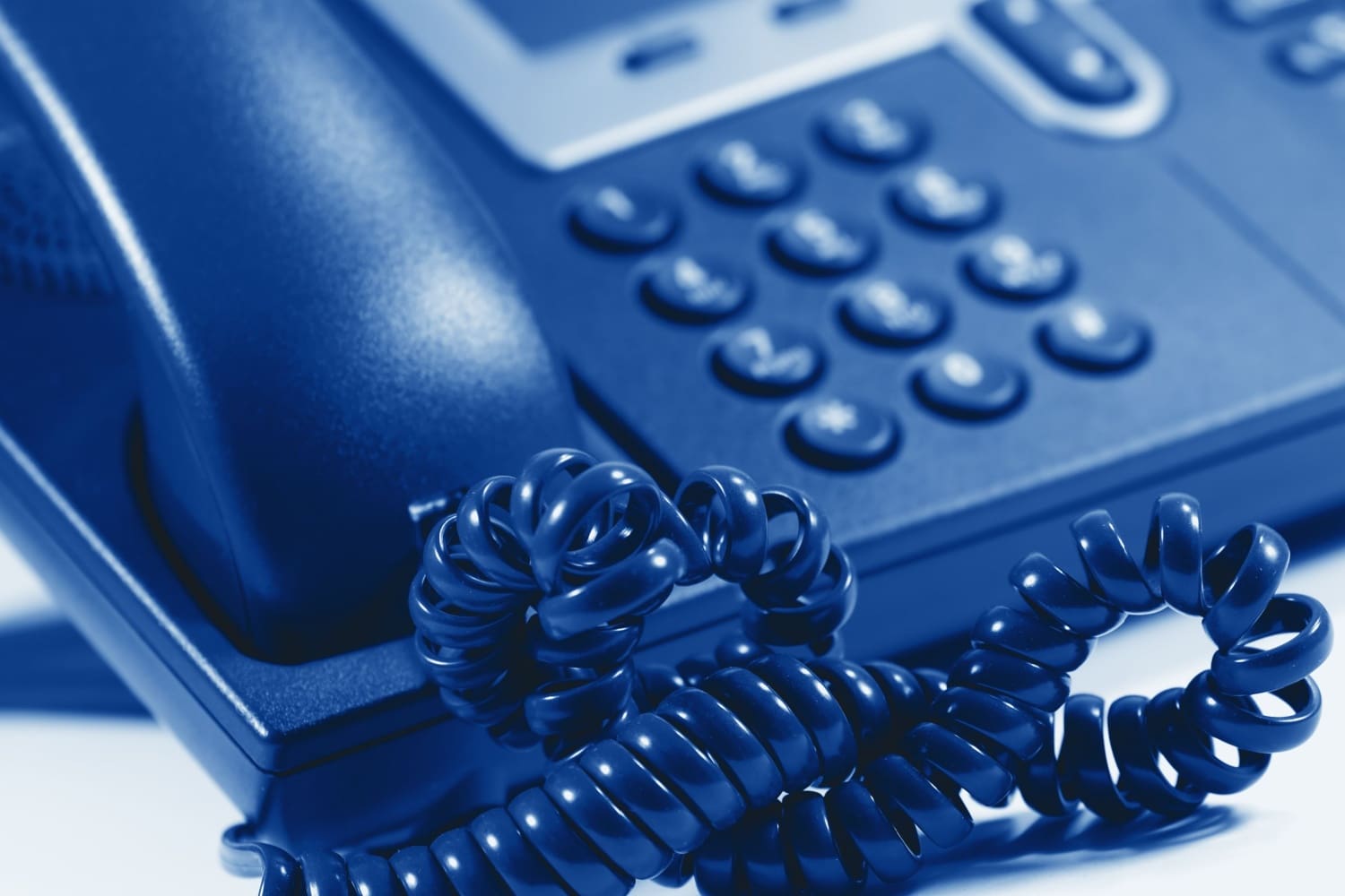 How to choose a business phone system?